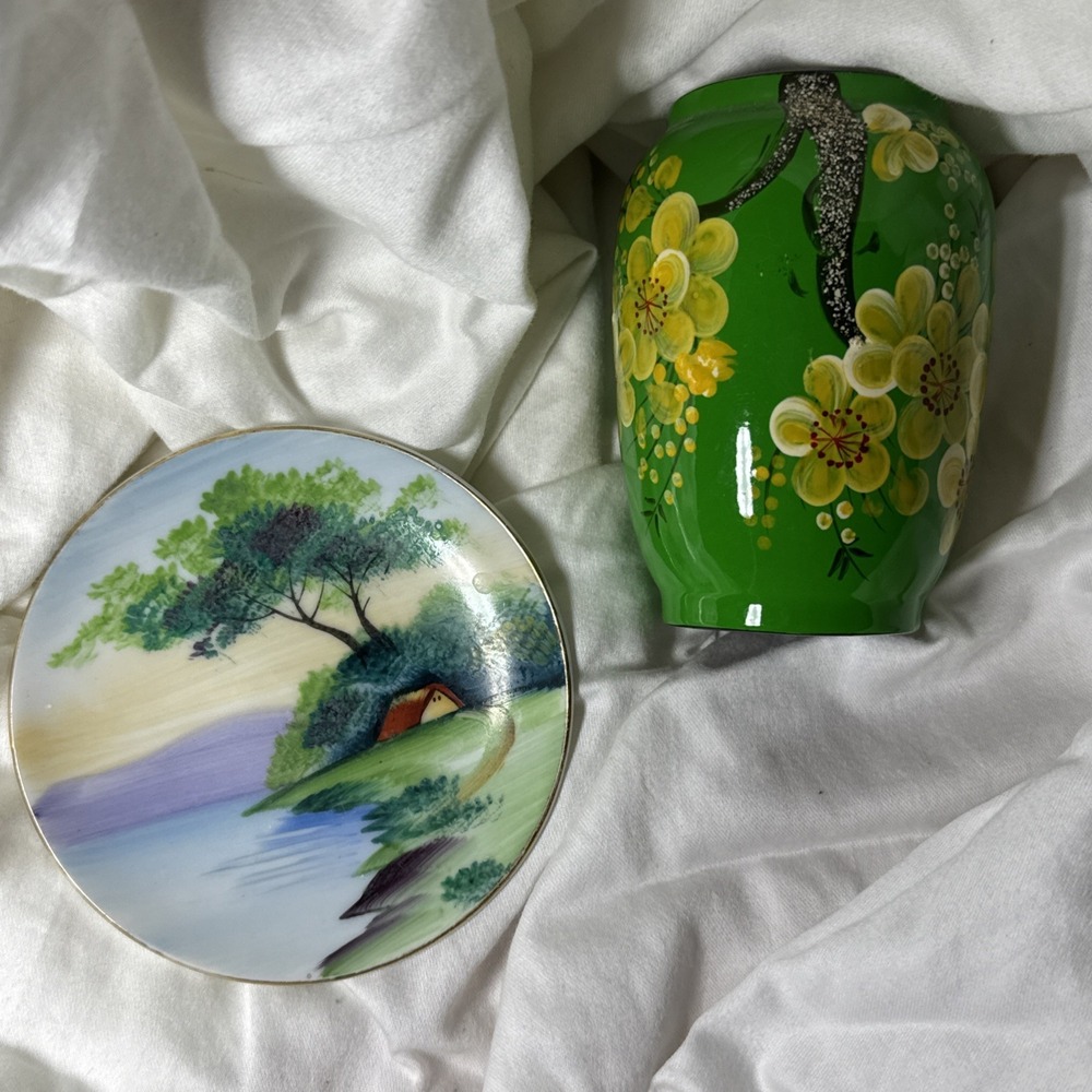 2 Vtg Japanese Pieces Black Laquer Painted Wood Jar & SJB Plate